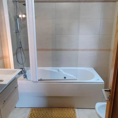 Apartamento Villamadeira - In *